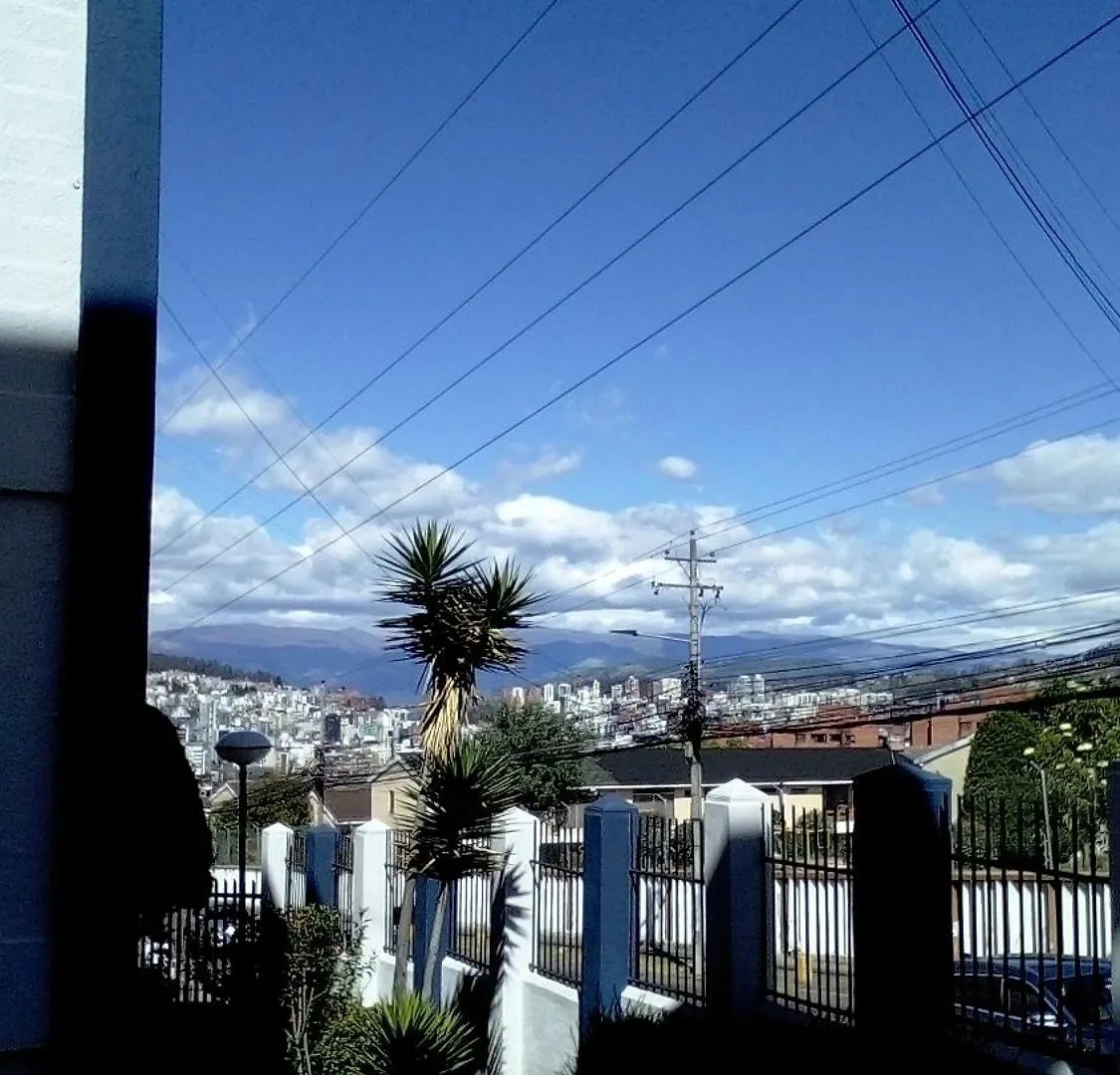 Hospedaje Aqui Con Marisa Quito 0*,